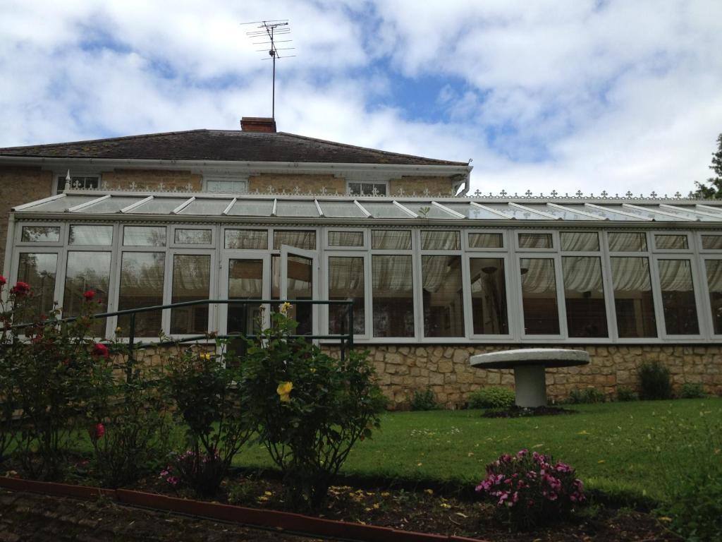 Millhouse Hotel And Riverside Restaurant Sharnbrook Extérieur photo